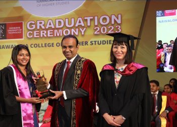 NCHS-Swinburne University of Technology award 2023 graduates at BMICH I Sri Lanka Latest News