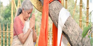 Indian Finance Minister visits Jaya Sri Maha Bodhi I Sri Lanka Latest News