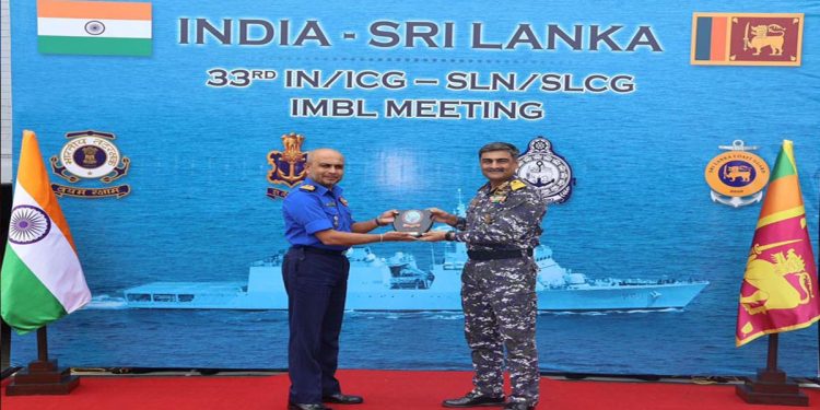 Indian, Sri Lankan navy members meet, discuss maritime security I Sri Lanka Latest News
