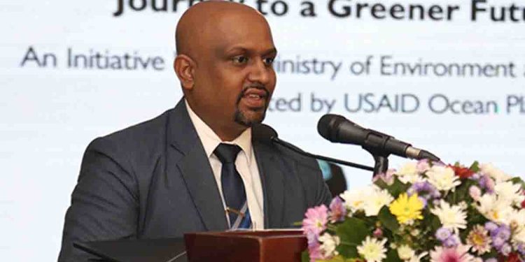 The chairman of the Central Environment Authority, who is alleged to have accepted a bribe of Rs 100 lakhs got bail from the court today! I Sri Lanka Latest News
