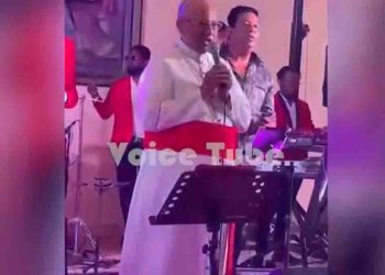 Christmas season begins! Cardinal sings a beautiful song with a band! VIDEO I Sri Lanka Latest News