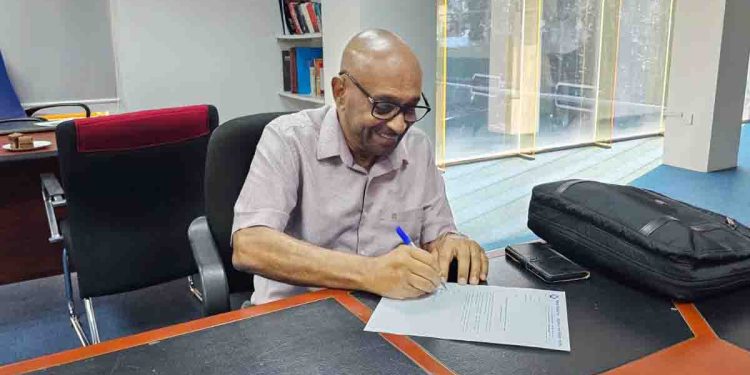 Largest single donation ever to improve healthcare: One billion rupees donated by businessman Nahil Wijesooriya to Little Hearts project of Lady Ridgeway Hospital I Sri Lanka Latest News