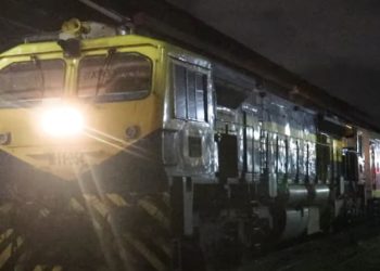 The night mail train in Kondavil was stoned.! Sri Lanka Latest News