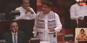 On behalf of the Palestinian civilian population and world peace, the opposition leader Sajith wore a Palestinian cloak and came to the Parliament! I Sri Lanka Latest News