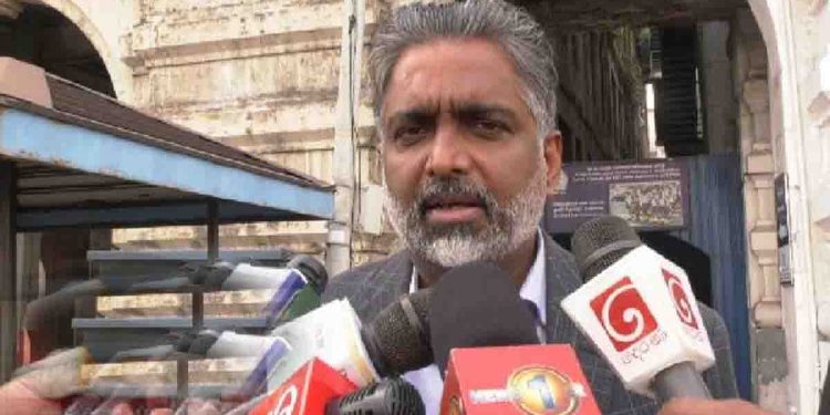 Hotels are full! Crowded everywhere to shop during the festive season! This indicates the economy has not collapsed! An economic analysis from a presidential advisor! VIDEO I Sri Lanka Latest News