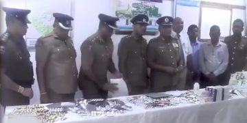 Look for pharmacies in front of schools that sell ‘drugs’ to students! VIDEO I Sri Lanka Latest News