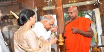 High Commissioner of India visits Gangaramaya Temple I Sri Lanka Latest News