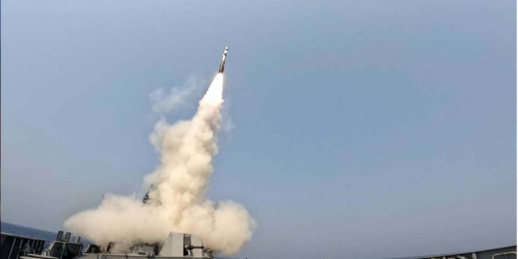 Indian Navy Fires BrahMos-ER Missile; Can Strike Deep Into China, Pakistan Territory With Pinpoint Accuracy