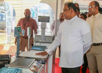 Nalin Fernando, Minister of Trade, turns Lanka Sathosa Profitable: After ten years, the company makes a profit of 200 million! I Sri Lanka Latest News