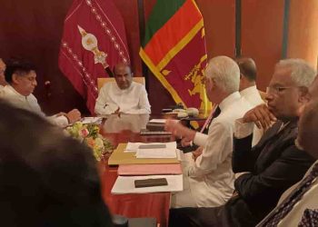 Sajith with the opposition party leaders met the Speaker! this morning! All Party Leaders Demand Postponement of Online Act! EXCLUSIVE PHOTOS I Sri Lanka Latest News