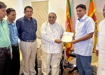 The first shot of the new year fired! SLFP stalwart Shan Wijayalal, meet opposition leader Sajith and officially join the party this morning! I Sri Lanka Latest News