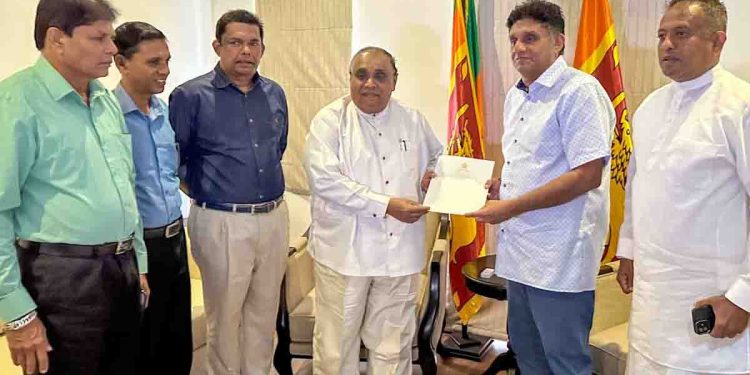 The first shot of the new year fired! SLFP stalwart Shan Wijayalal, meet opposition leader Sajith and officially join the party this morning! I Sri Lanka Latest News
