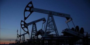 Oil edges lower despite Middle East conflict I Sri Lanka Latest News