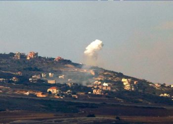 Palestinians sheltered from intense fighting in southern Gaza where communications were cut again yesterday, as pressure mounted on Israel for a solution involving long-sought Palestinian statehood I Sri Lanka Latest News