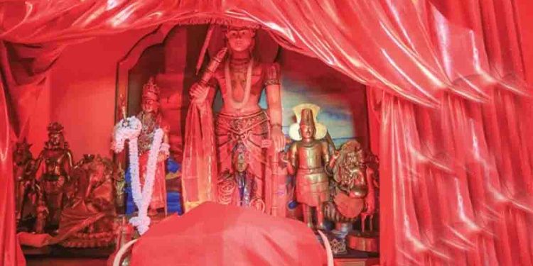 Unbearable ‘VAT’ goes to Senigama Temple! VIDEO I Sri Lanka Latest News