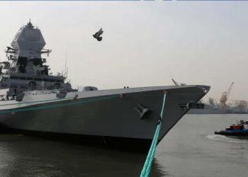 Ship with Indian crew aboard hijacked in Arabian Sea, Indian Navy rushes help I Sri Lanka Latest News