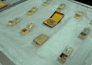 9 ancient caskets are found in a Trincomalee temple! VIDEO I Sri Lanka Latest News