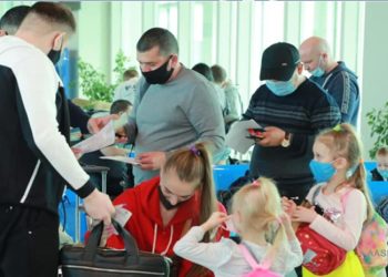 Sri Lanka Grants 14-Day Departure Window for Long-Term Russian and Ukrainian Tourists Amid Visa Policy Shift