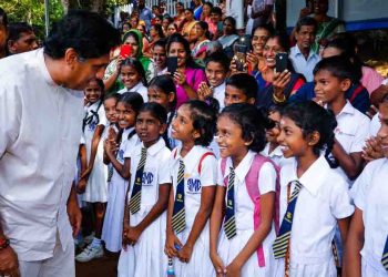 Laughed! Slandered! Pulled the leg! Barriers! It didn’t stop no matter what! Sitting in the opposition, the 100th friendly classroom will be given to a school today by opposition leader Sajith in Kesbewe for the future of the children of this country! VIDEO I Sri Lanka Latest News