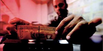 Sri Lanka Banking Sector on Precipice Amid Government Suspension of Parate Execution Rights