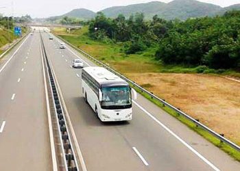 New law against slow drivers on expressways! Sri Lanka Latest News