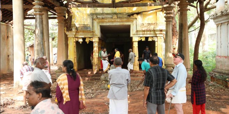 Civilians are allowed to visit 07 temples in Jaffna’s high-security zone every week