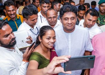 Massive Turnout: Women Rally for Sajith’s Victory at Inaugural Samagi Vanitha Balawegaya Event in Kandy! VIDEO & Photos I Sri Lanka Latest News