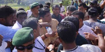 Opposition Leader Sajith Premadasa Subjected to Tear Gas Attacks During Anti-Government Rally: ‘targeted to harm his life’Alleges Laxman Kiriella I Sri Lanka Latest News
