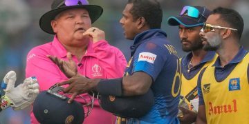 Controversial Umpire Morris Erasmus Retires Following Angelo Mathews’ Dismissal Drama: Sri Lanka Latest News
