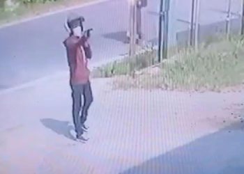Mysterious Gunman Fires Shots into the Air Before Disappearing Without a Trace I Sri Lanka Latest News