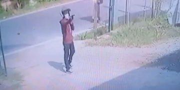 Mysterious Gunman Fires Shots into the Air Before Disappearing Without a Trace I Sri Lanka Latest News