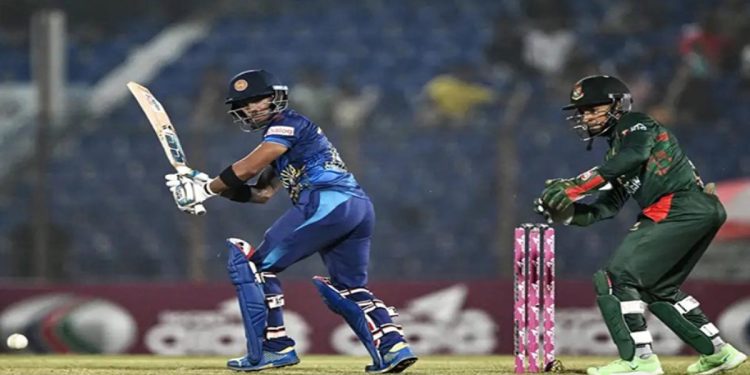 Sri Lanka win by 3 wickets in 2nd ODI against Bangladesh