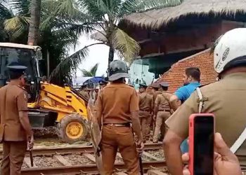 Dehiwala Soul Beach Hotel Demolition Saga Unfolds! Former Coast Guard Secretary Faces Court Drama for Expected Bail – Video I Sri Lanka’s Latest News