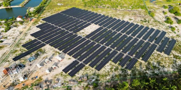 100 MW Oddamavadi solar park: Controversy over higher tariff approval