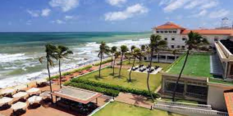 Three hotels in Colombo for sale