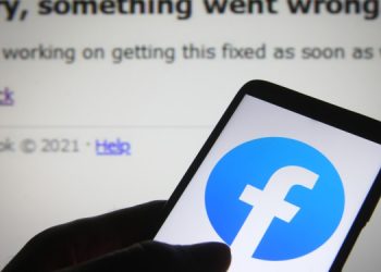Did social media networks crash yesterday because 4 cables were cut in the Red Sea?