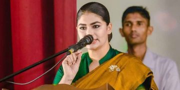 Hirunika Premachandra is prepared to make a shocking revelation about the JVP Assassin of her Father.