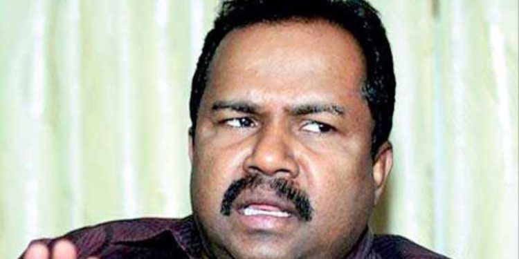 Karuna Forms Amman Force to Support Ranil in Presidential Election