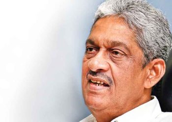 Field Marshal Sarath Fonseka Attends Working Committee Meeting Amidst Legal Battle, Maintains Silence!