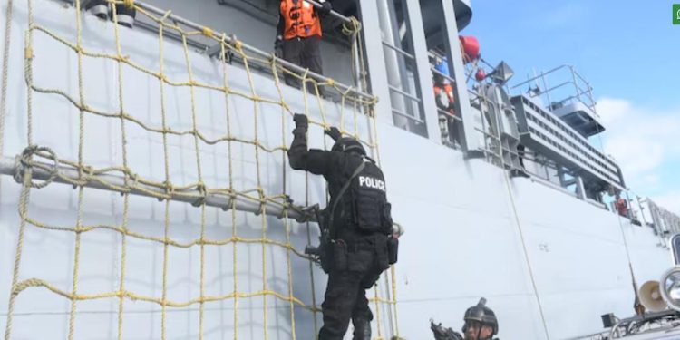 Indian Navy thwarts pirates’ attack on Bangladeshi vessel near Somalia