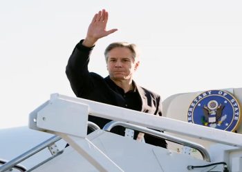 Antony Blinken arrives in China with warning for Beijing over support of Russia