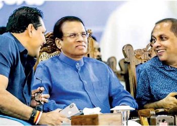 Dayasiri takes up the fight to save SLFP from government attack! Amaraweera, who is a government minister, starts attacking Dayasiri! VIDEO I Sri Lanka Latest News