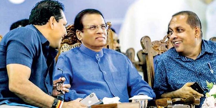 Dayasiri takes up the fight to save SLFP from government attack! Amaraweera, who is a government minister, starts attacking Dayasiri! VIDEO I Sri Lanka Latest News