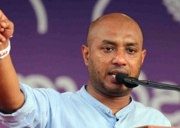 Save the party from the scheming advisor who is jumping here and there… Why are you so afraid to tell the name of the slanderous counsellor? VIDEO I Sri Lanka Latest News