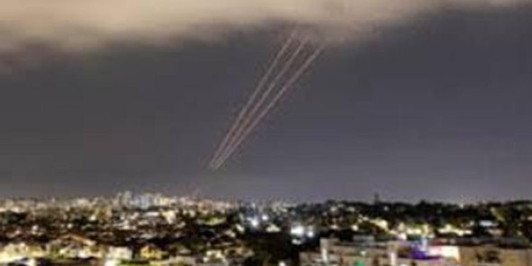Israeli Missiles Strike Site in Iran, Explosions Reported in Isfahan: Sources