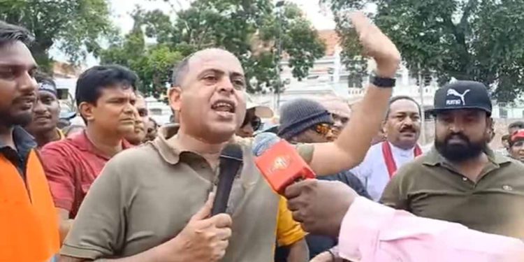 Ranil May Infiltrate Rajapaksa’s Inner Circle, But We Won’t! No Association with UNP or Ranil, Asserts Marikkar! No Discussions, No Secrets! Some May Enter Any Cave, Sleep with Anyone –Not Us! [Video] – Sri Lanka’s Latest News