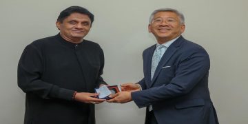 US Assistant Secretary of State for South and Central Asian Affairs Donald Lu meets Opposition Leader Sajith Premadasa.