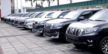 Scandal Unveiled: Finance Committee Exposes Massive Vehicle Import Fraud! Mystery Surrounds Masterminds as Ministry of Labor Remains Silent – Sri Lanka Latest News