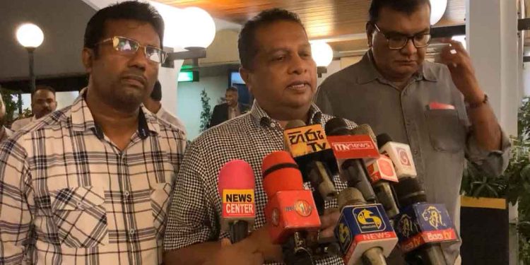 Opposition Parliamentarians Embark on Diplomatic Mission to Rescue Sri Lankan Citizens