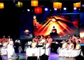 ComBank employees celebrate Poson with ‘Pahan Gee’